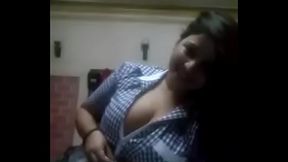 Girl show her boobs at Cam'_s