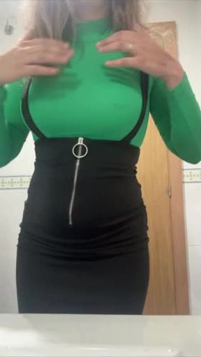 Me encanta sobarme las tetas