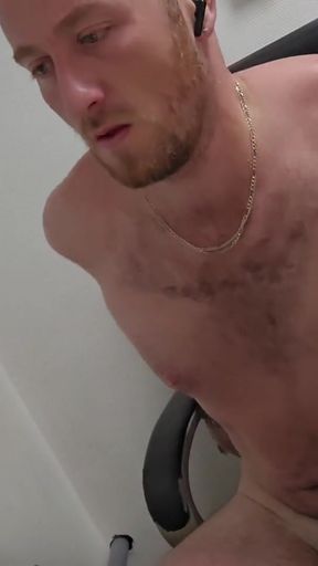 Epic moment from "Morning jerk at work by Keviios"