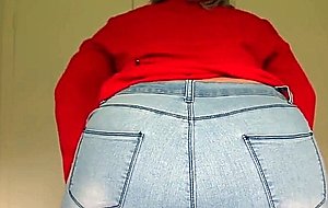 Girl farting