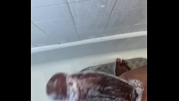 Pon BBC In The Shower