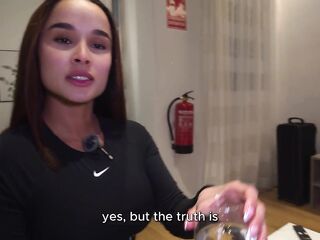LARGE BOOTY LATIN MODEL screws a tourist in MADRID! - Abella Olsen