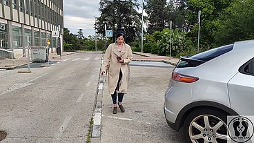 FRUSTRATED WOMAN DESPERATION CAR PROBLEMS PE DAL PUMP FETISH