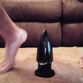 Huge buttplug