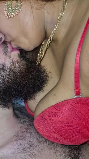 The Very Daring Girl Decided to Fuck in a Motel, Without a Condom with a Customer