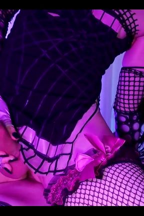 Cowgirl Riding While I Cum