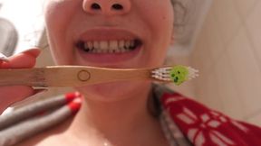 My Indian stepsister brushes her teeth and then makes a square mouth
