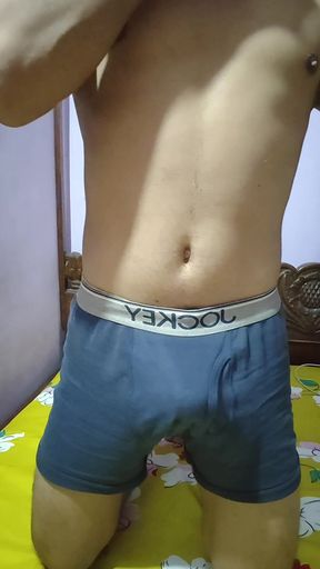 Gym boy masturbate
