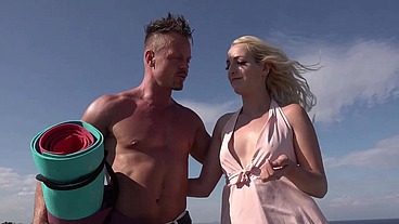 Fake model scouts convince her to suck them off