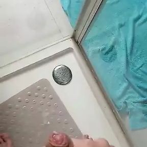 Small solo shower