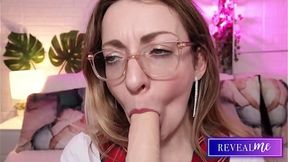RevealMe &#x00A6;&#x00A6; Mature Beauty Shows Off Steamy Dildo Action