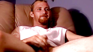 Blond bearded amateur cums while masturbating on cam solo