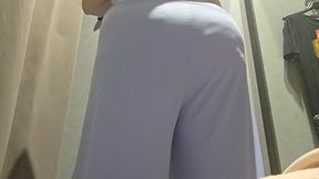 The Tightest Fit: Nicoletta’s Struggles in the Changing Room 720HD