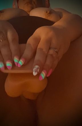 Playing at the Office. Shyy!!