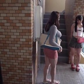 An Unreal Home Drama: a New Stepom and Stepsisters From My Stepdad&#039;s Remarriage. - 3