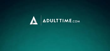 Kimmy Kimm's College Secret: Caught Squirting by MILF Summer Col