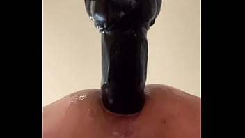 Mit der Sexmaschine Anal Befriedigt