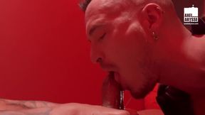 Muscular top Viktor destroys Axel Abysse’s tight hole raw hardcore fisting
