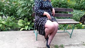 Horny Mother-in-law Made Me Cum on Her Shoes in a Park